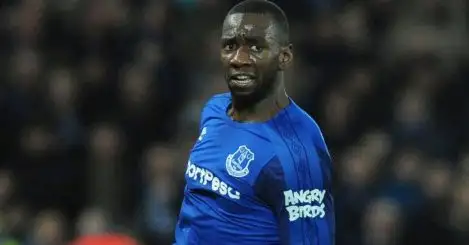 Failed £25m Everton signing eyes shock PL comeback after contract with club comes to an end